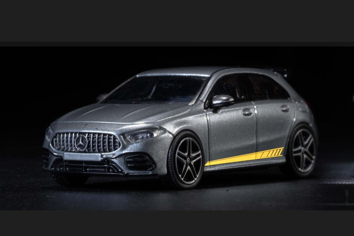 Xia Model Mercedes Benz A45 AMG
