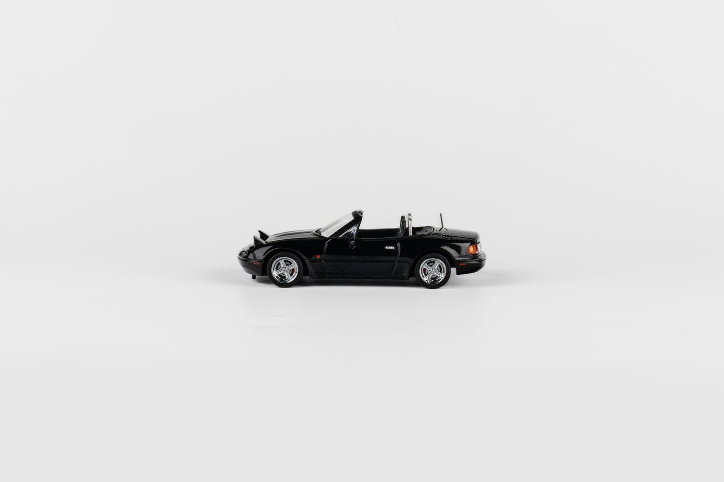 Micro Turbo Mazda MX5 Eunos Roadster Black