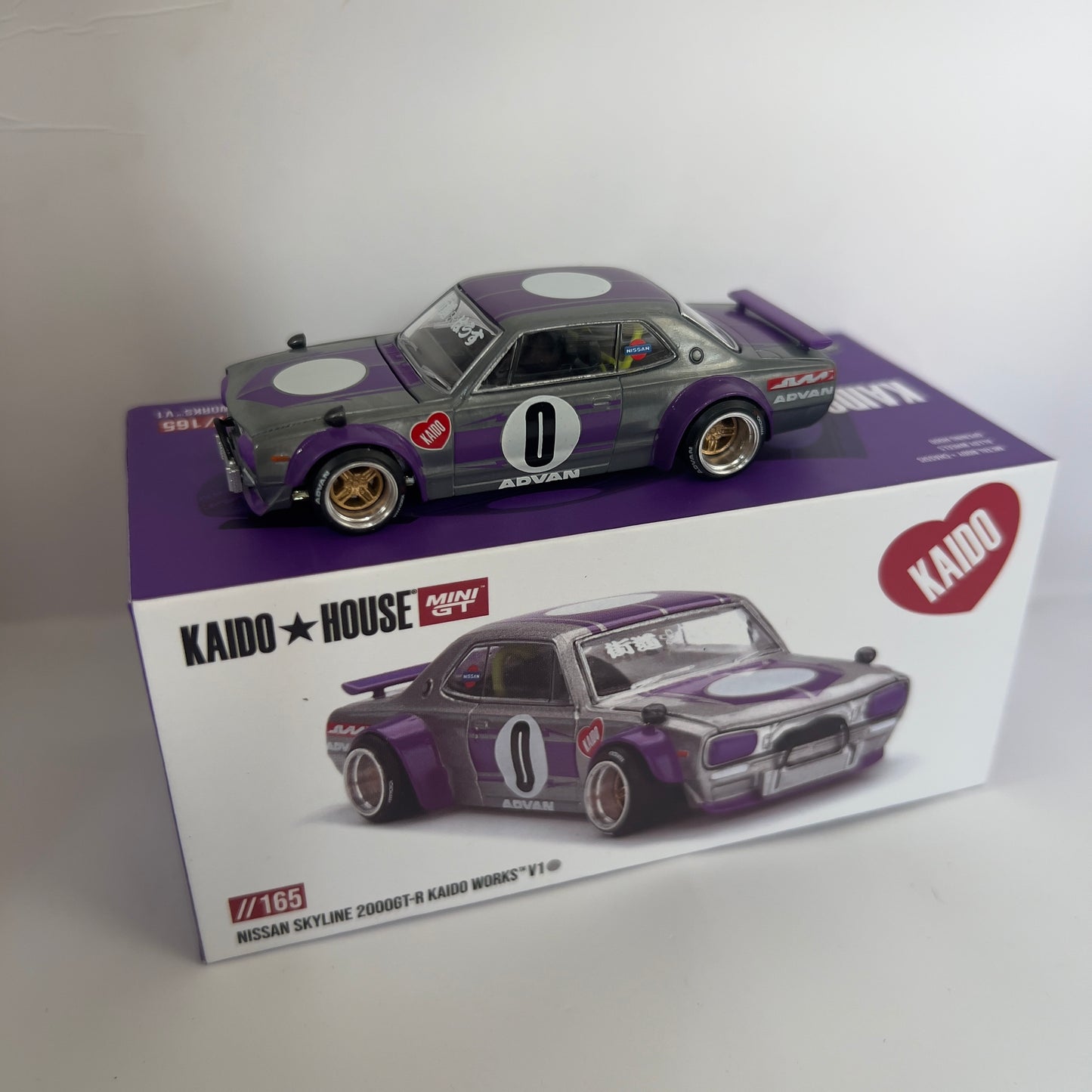 Mini GT x Kaido House Nissan Skyline 2000GTR V1 Chase #165