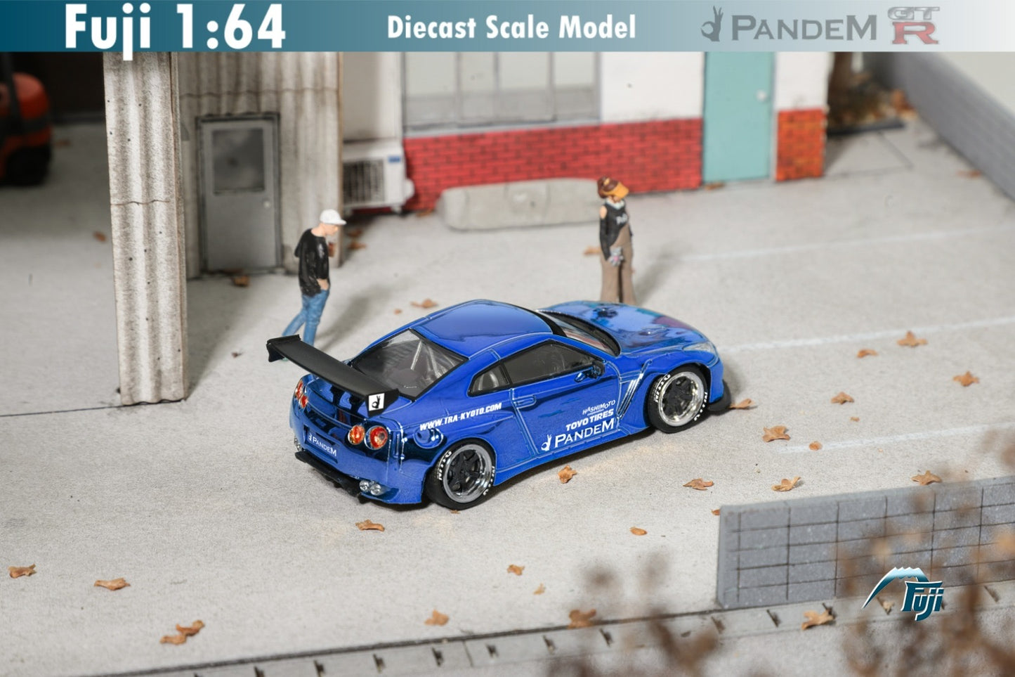 Fuji Model Nissan GTR R35 Pandem Chrome Blue