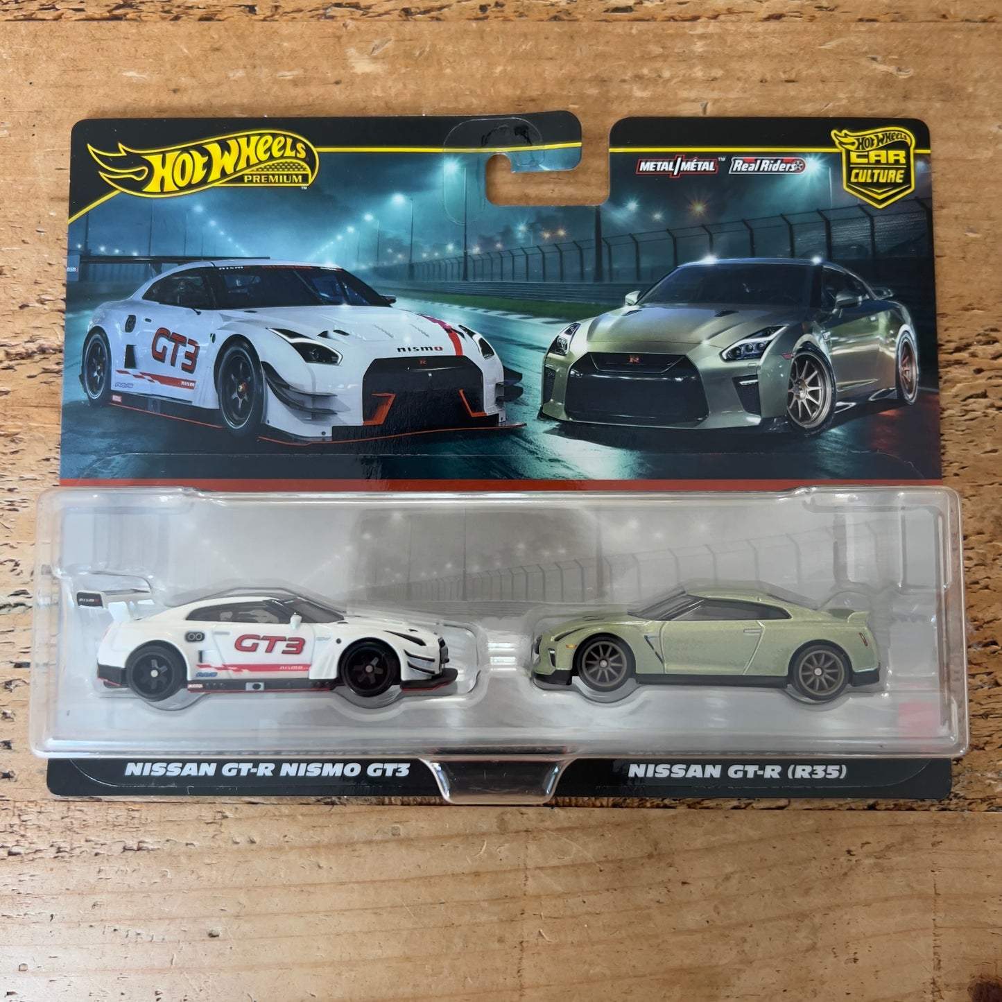 Hot Wheels Premium 2 Pack Nissan GTR Nismo GT3 & Nissan R35 GTR