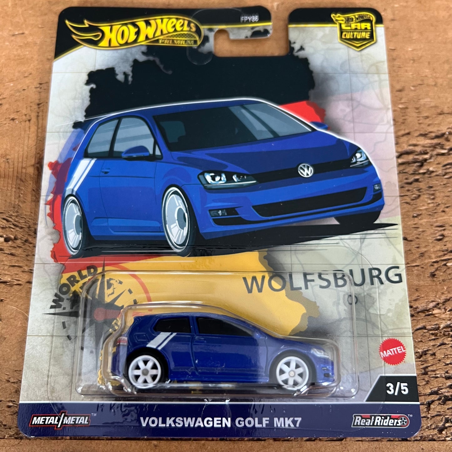 Hot Wheels Premium Volkswagen Golf MK7