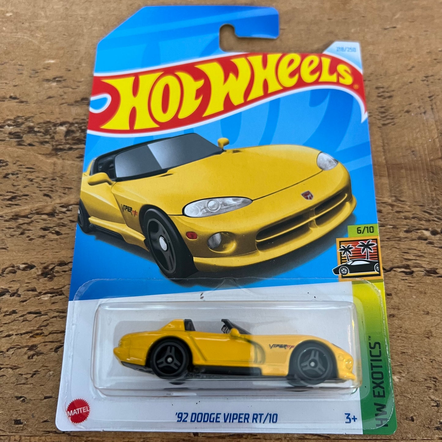 Hot Wheels Mainline ‘92 Dodge Viper RT/10