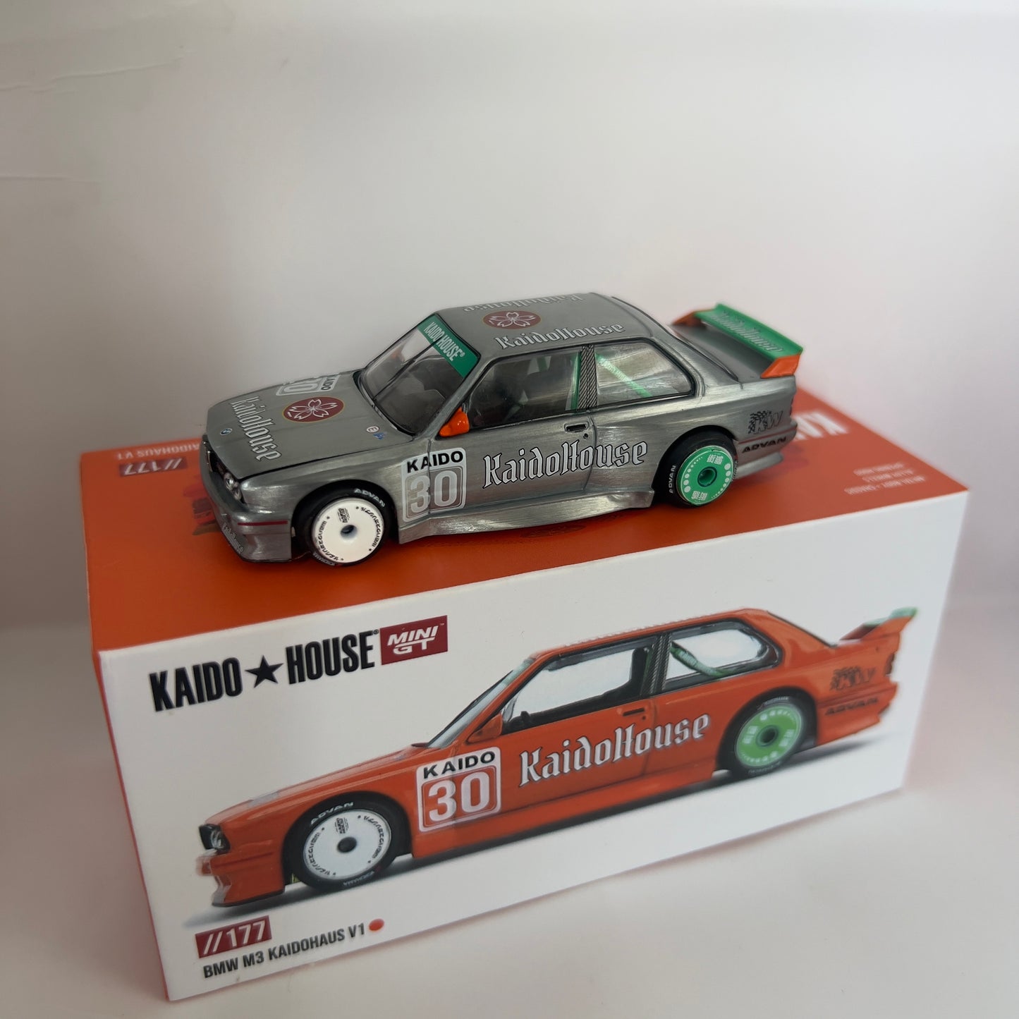 Mini GT x Kaido House BMW M3 E30 Kaidohaus V1 Chase #177