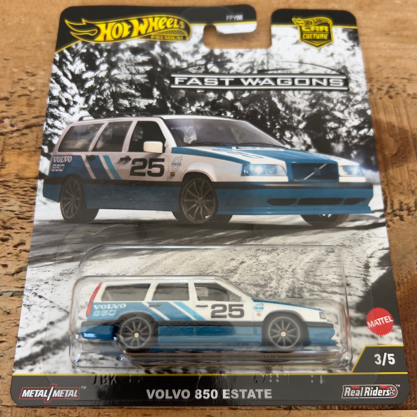 Hot Wheels Premium Fast Wagons Volvo 850 Estate