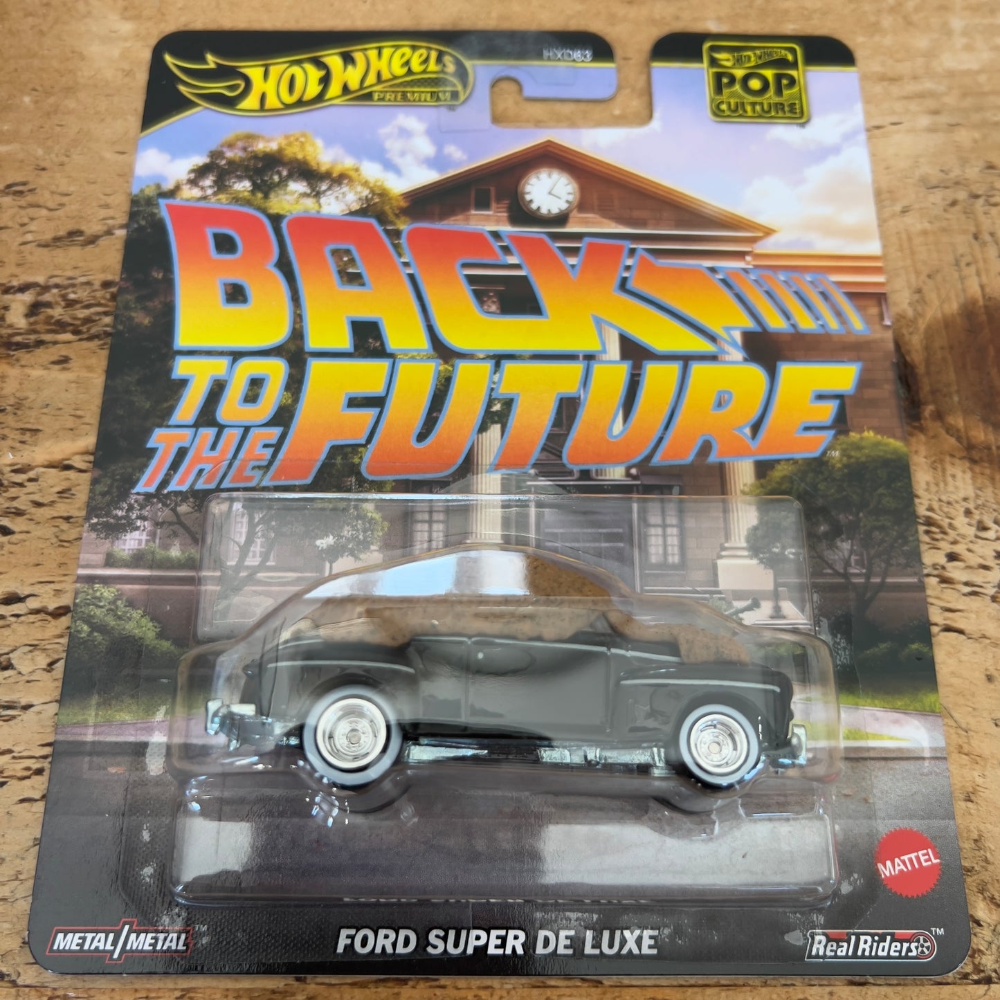 Hot Wheels Premium Back To The Future Ford Super De Luxe