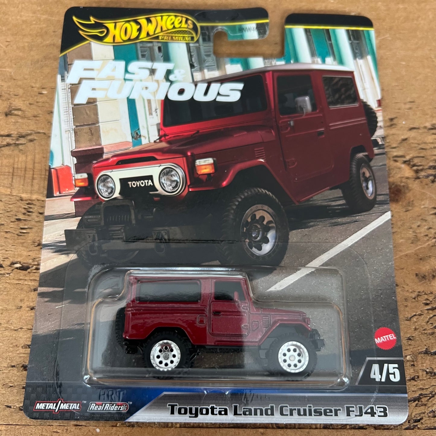 Hot Wheels Premium Fast & Furious Toyota Land Cruiser FJ43