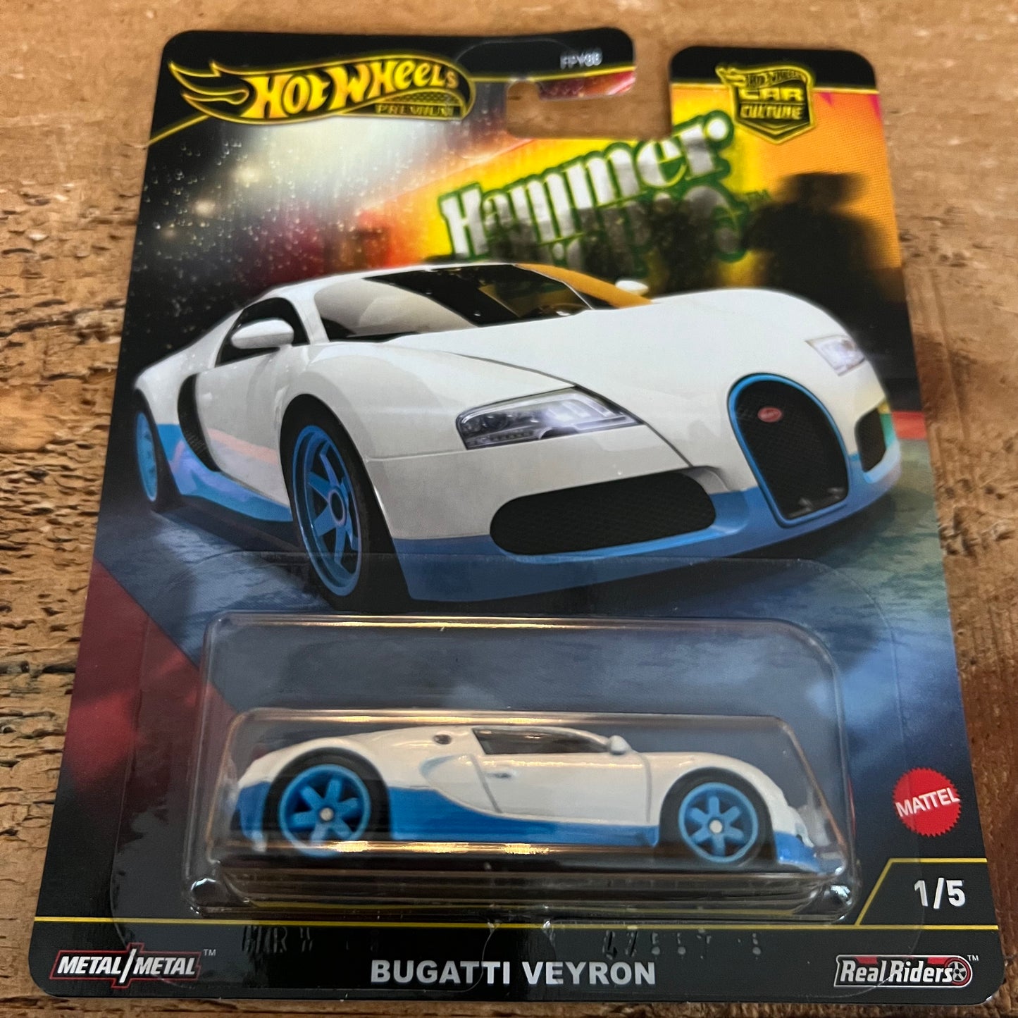 Hot Wheels Premium Hammer Drop Bugatti Veyron