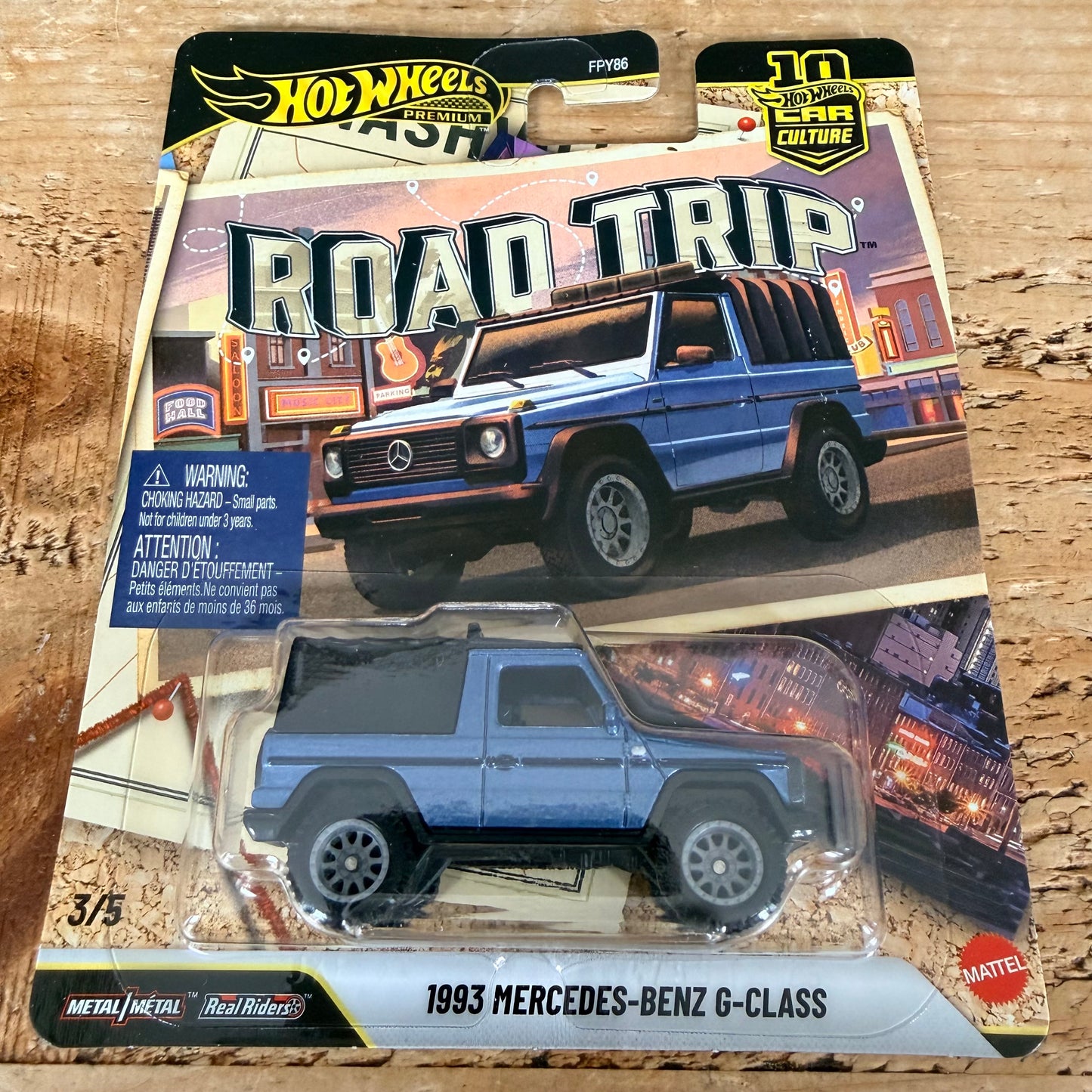 Hot Wheels Premium Road Trip 1993 Mercedes Benz G Class