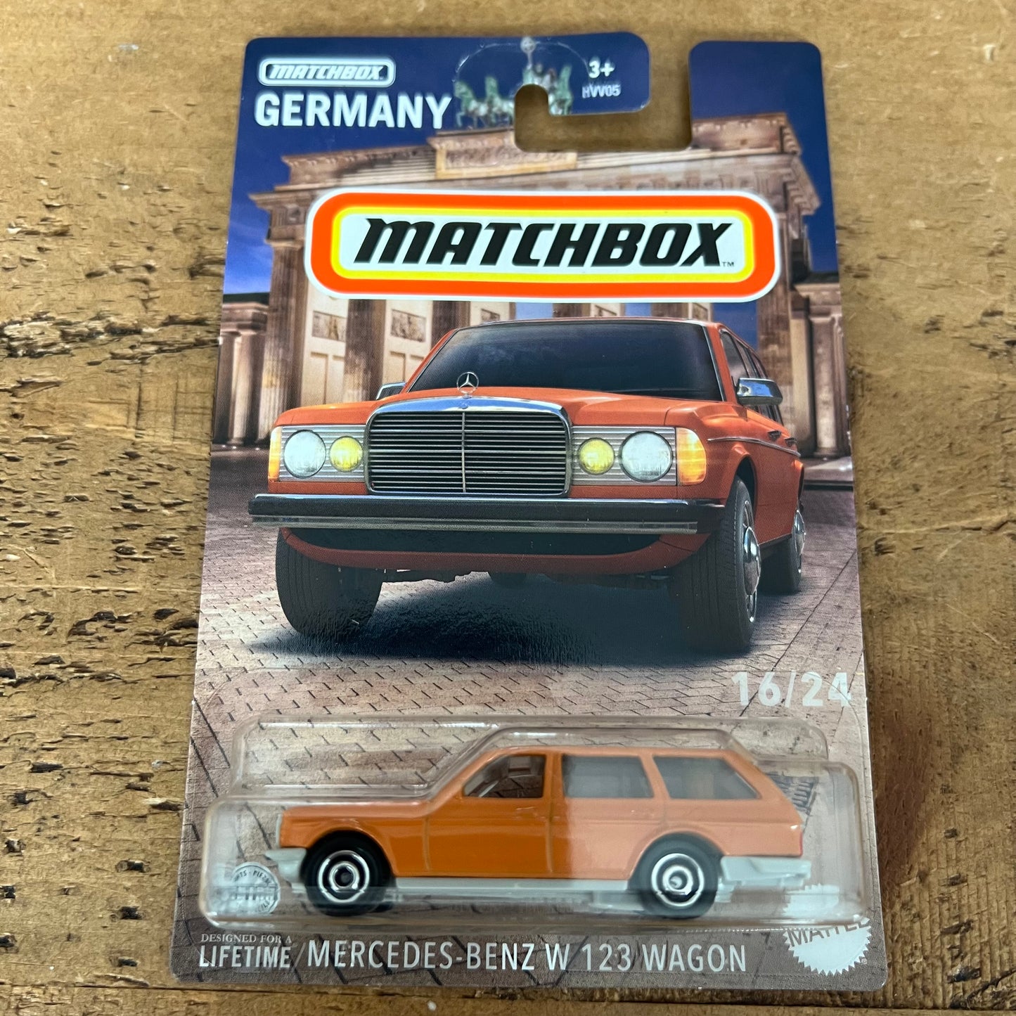 Matchbox US Exclusive Mercedes Benz W123 Wagon