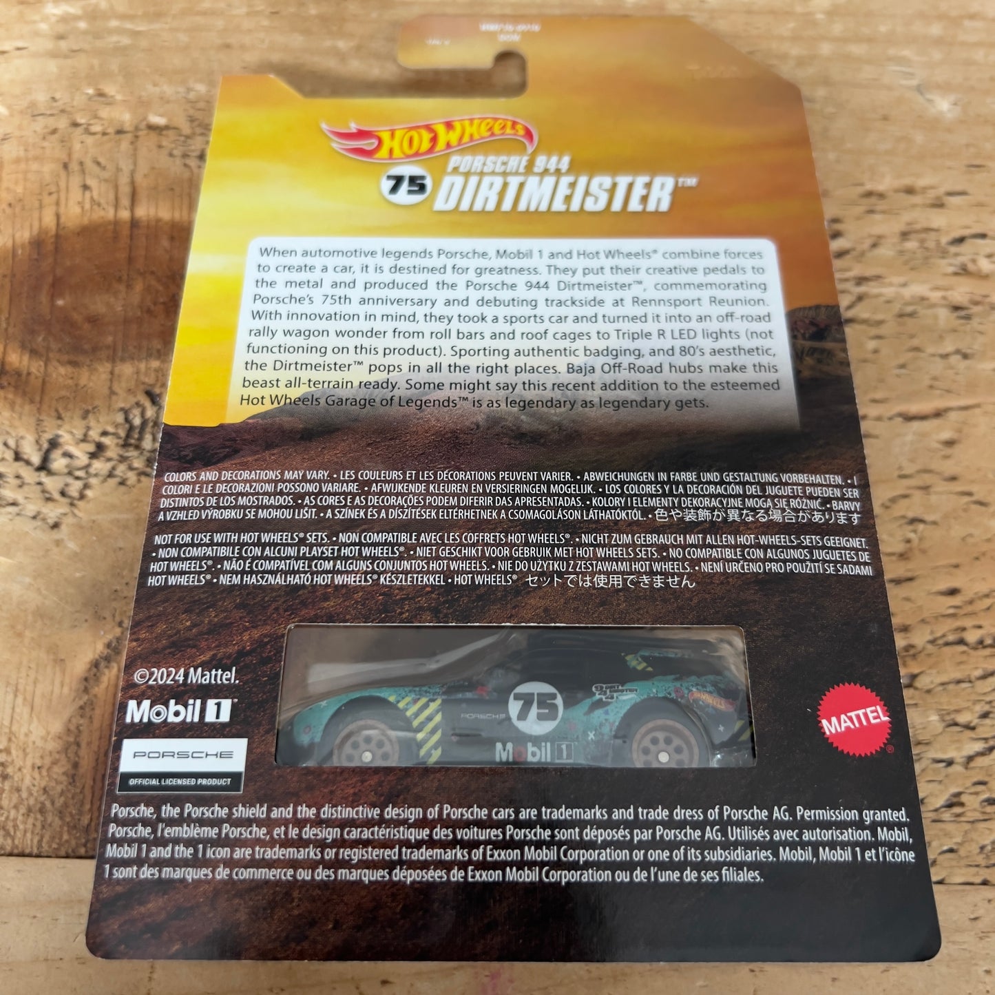 Hot Wheels RLC Porsche 944 Dirtmester