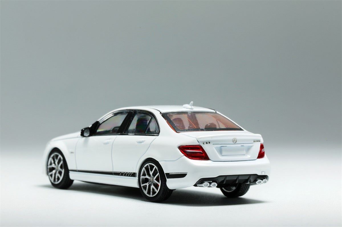 King Model Mercedes Benz C63 AMG 507 White