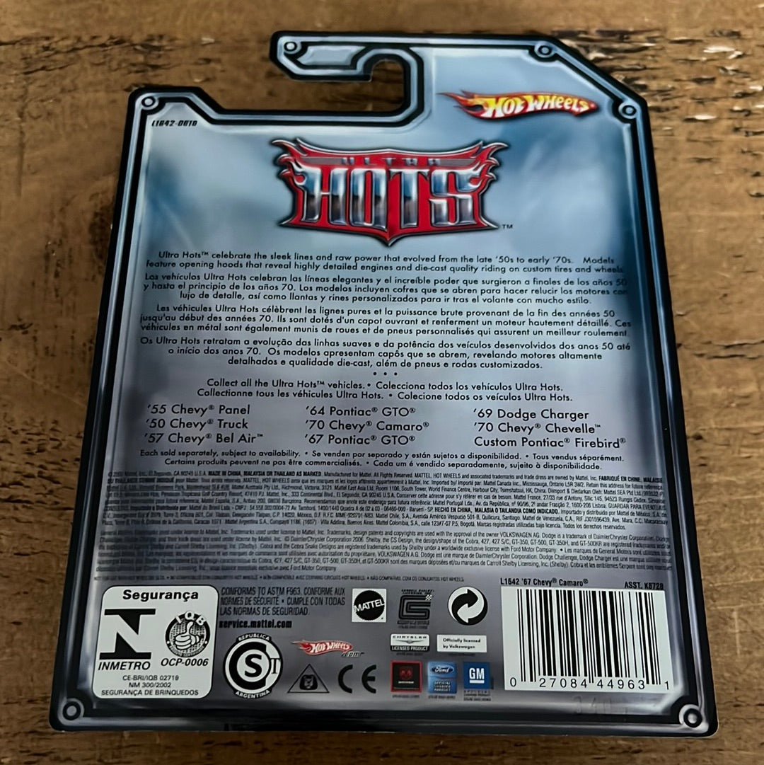 Hot Wheels Ultra Hots 67 Chevy Camaro