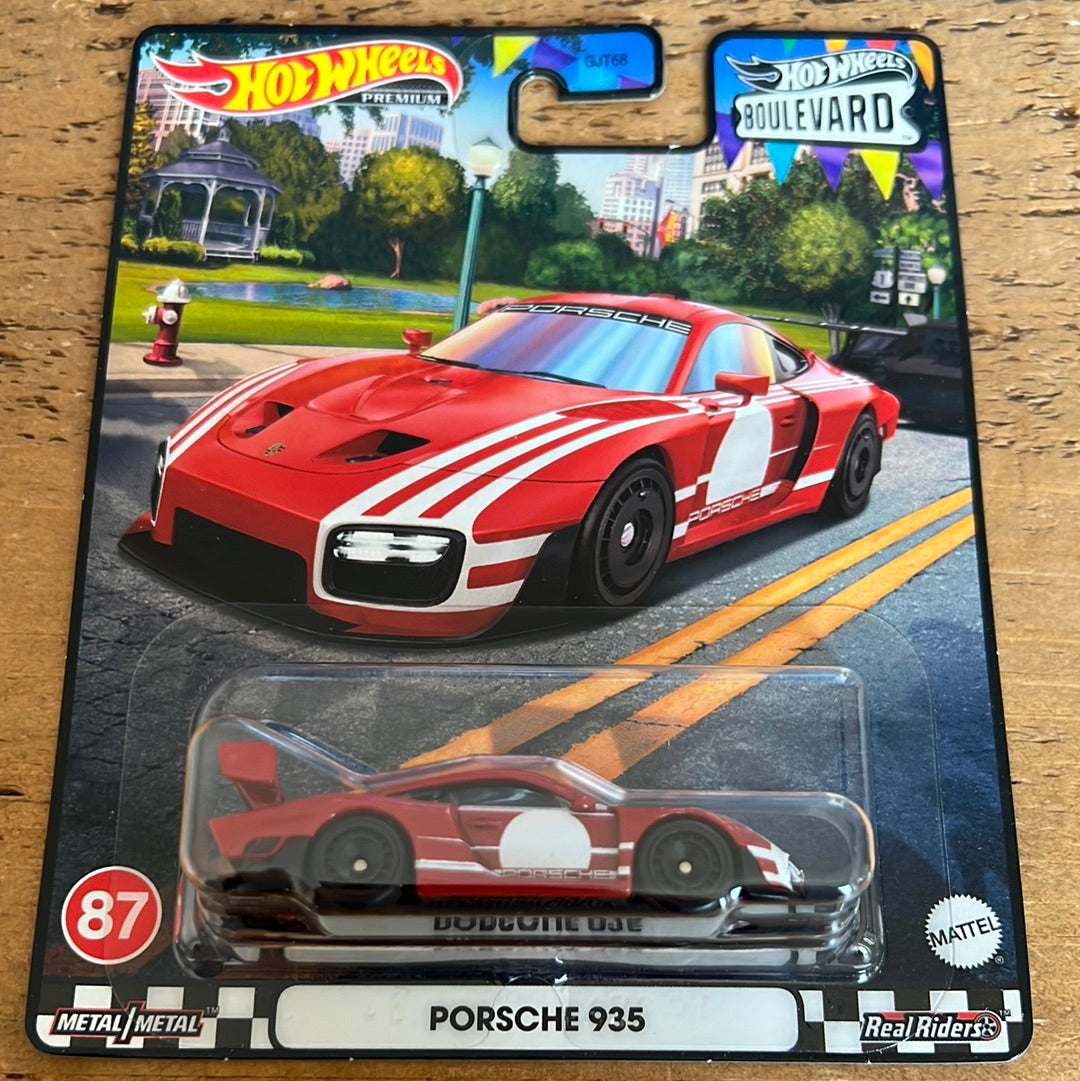 Hot Wheels Premium Boulevard Porsche 935