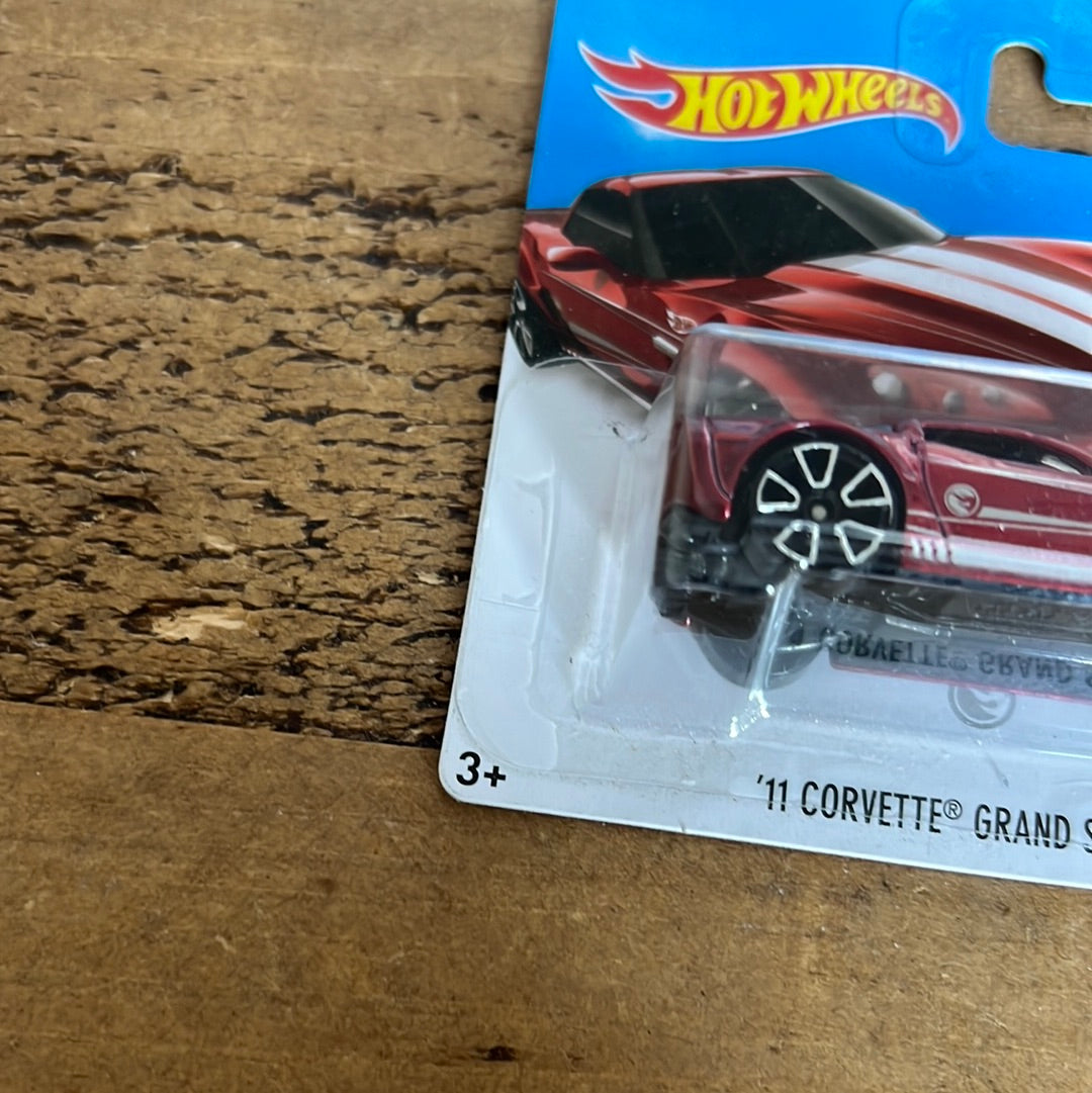 Hot Wheels Treasure Hunt 11 Corvette Grand Sport