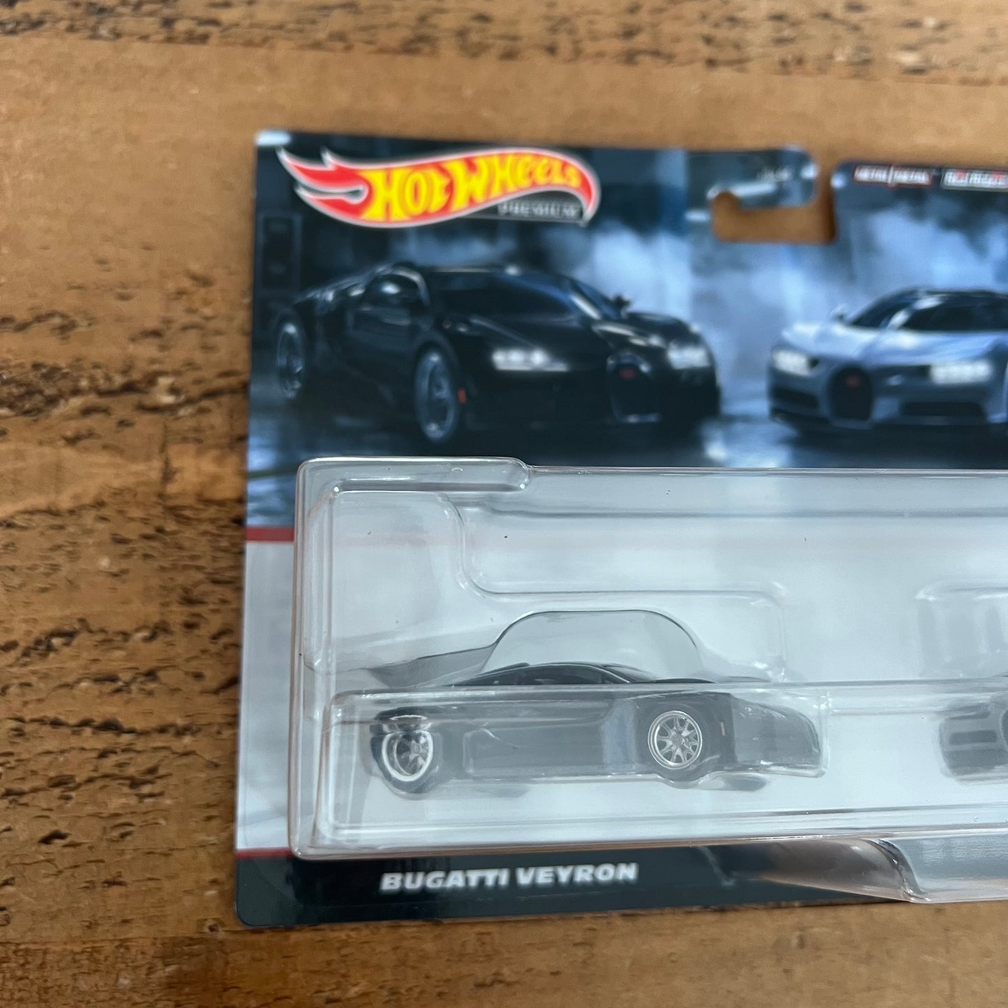 Hot Wheels Premium 2 Pack Bugatti Veyron & ‘16 Bugatti Chiron