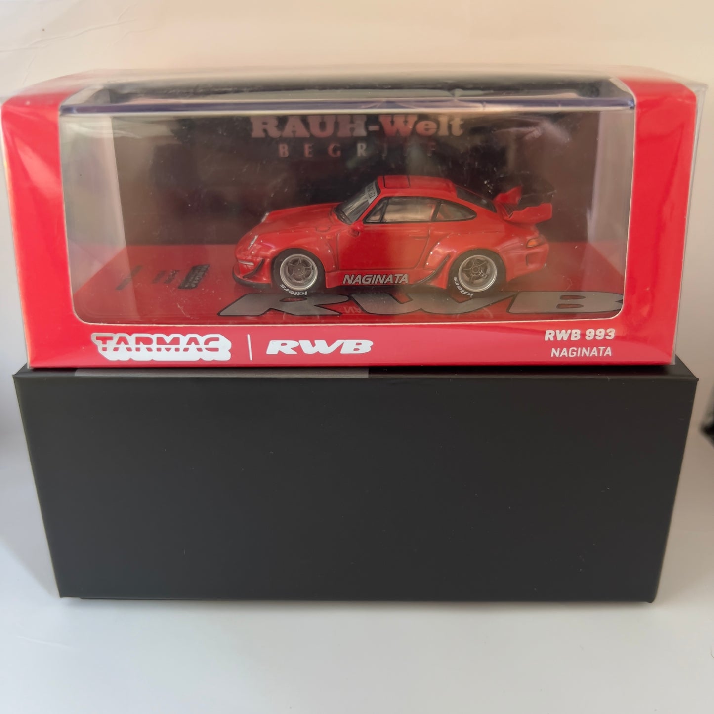 Tarmac Works Porsche 993 RWB Naginata USA Special Edition