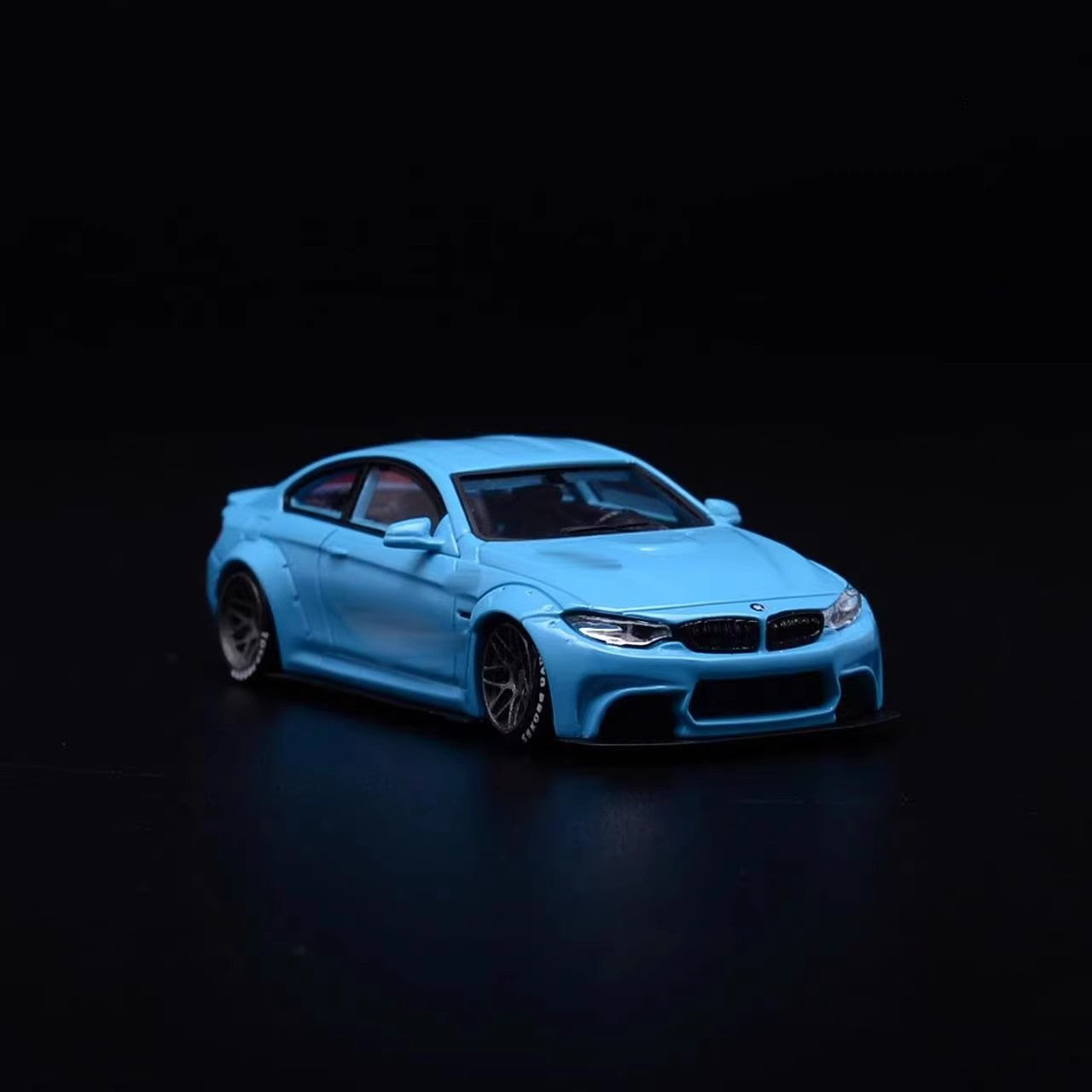 Stance Hunters LBWK BMW M4 Resin Blue