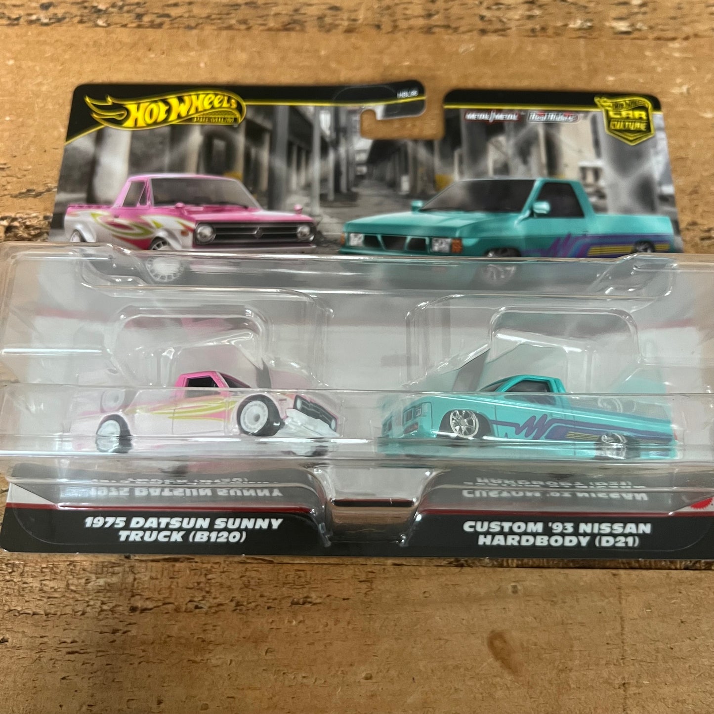 Hot Wheels Premium 2 Pack 1975 Datsun Sunny & 93’ Nissan Hardbody