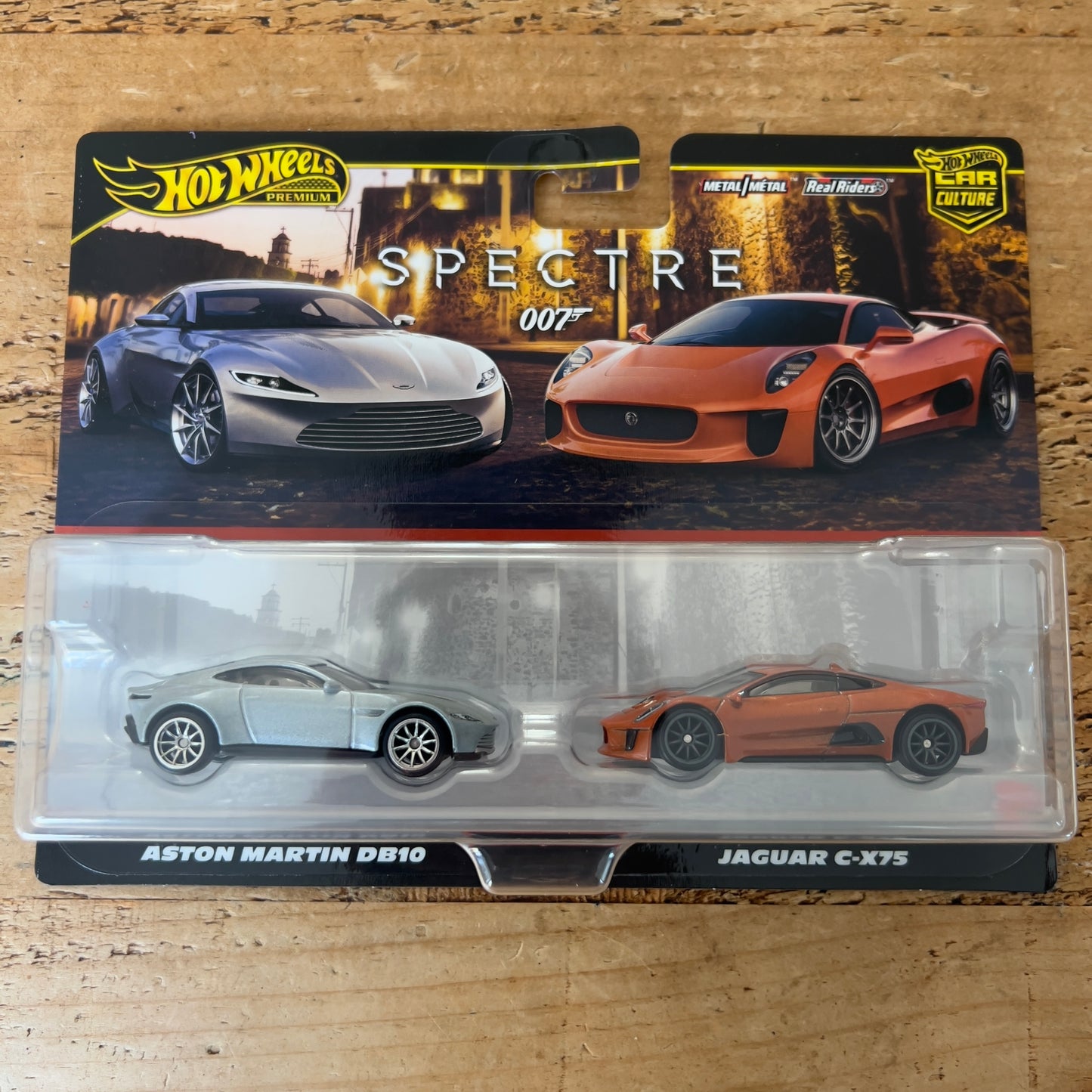 Hot Wheels Premium 2 Pack 007 Aston Martin DB10 & Jaguar CX75