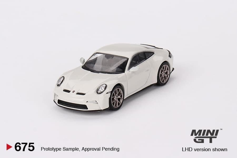 Mini GT Porsche 911 GT3 Touring Crayon #675