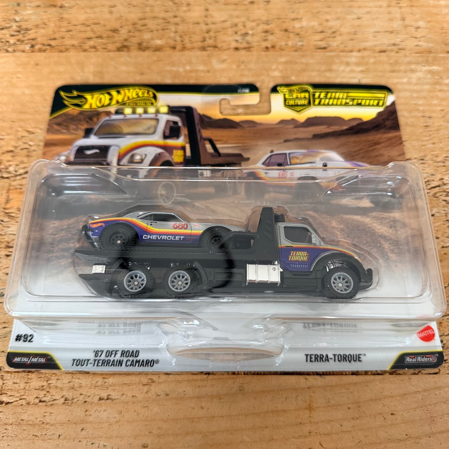 Hot Wheels Premium Team Transport ‘67 Off Road Tout Terrain Camaro & Terra Torque #92
