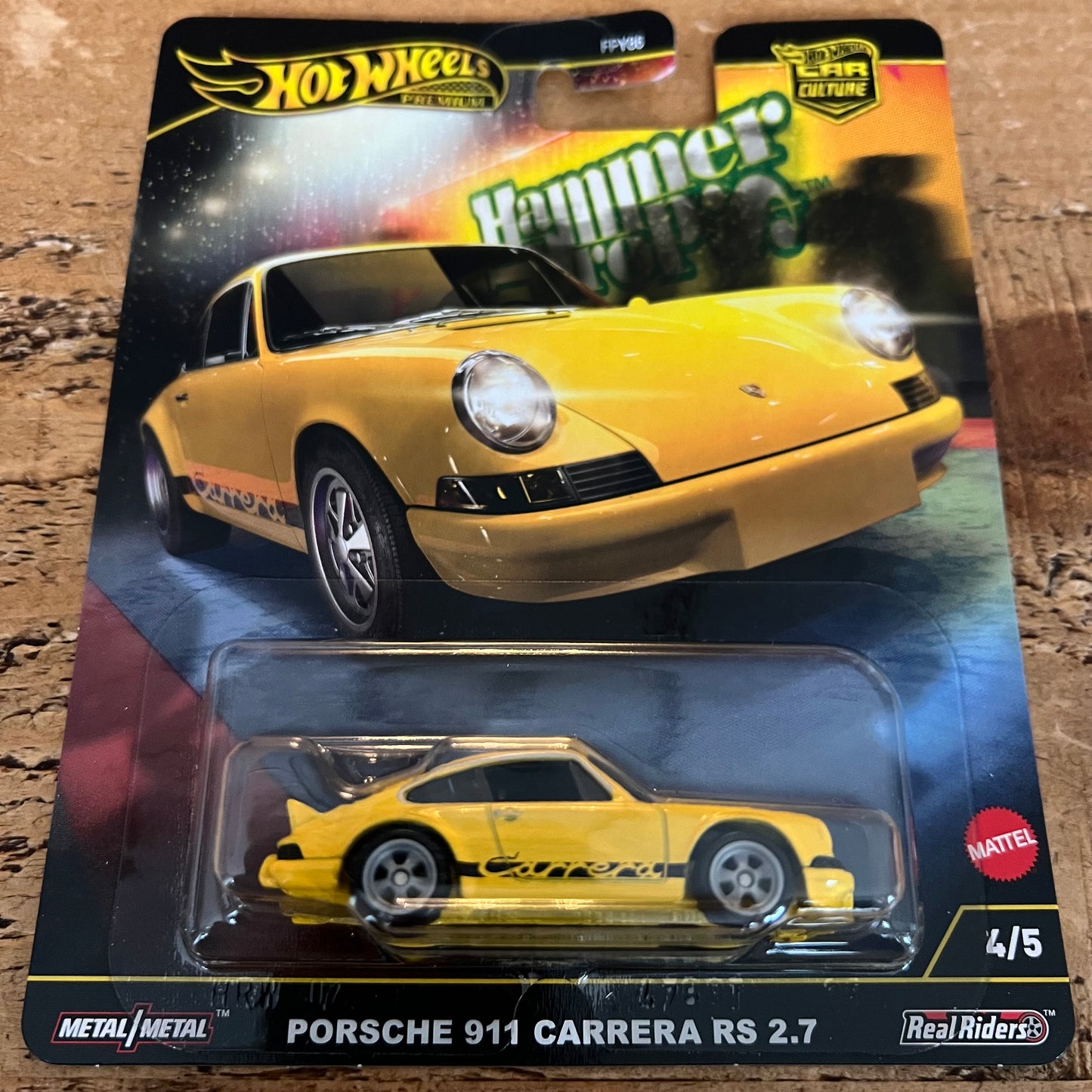 Hot Wheels Premium Hammer Drop Porsche 911 Carrera RS 2.7