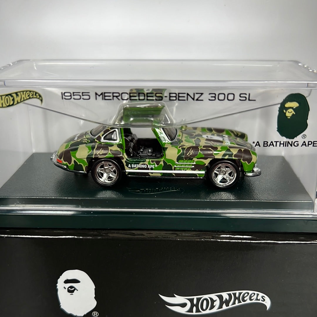 Hot Wheels RLC Acyrlic A Bathing Ape BAPE 1955 Mercedes Benz 300SL