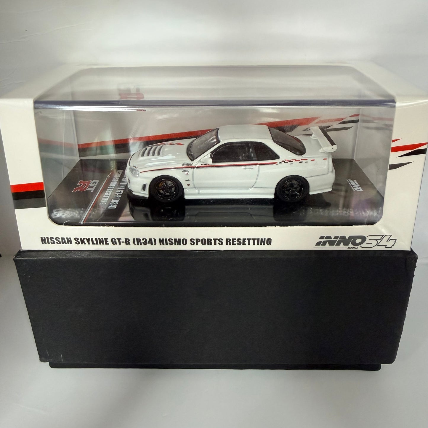 Inno64 Nissan Skyline R34 GTR Nismo Sports Resetting