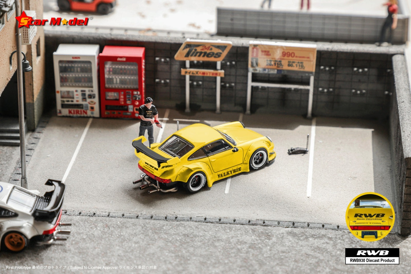 Star Model Porsche 930 GT RWB Valkyrie With Accesories