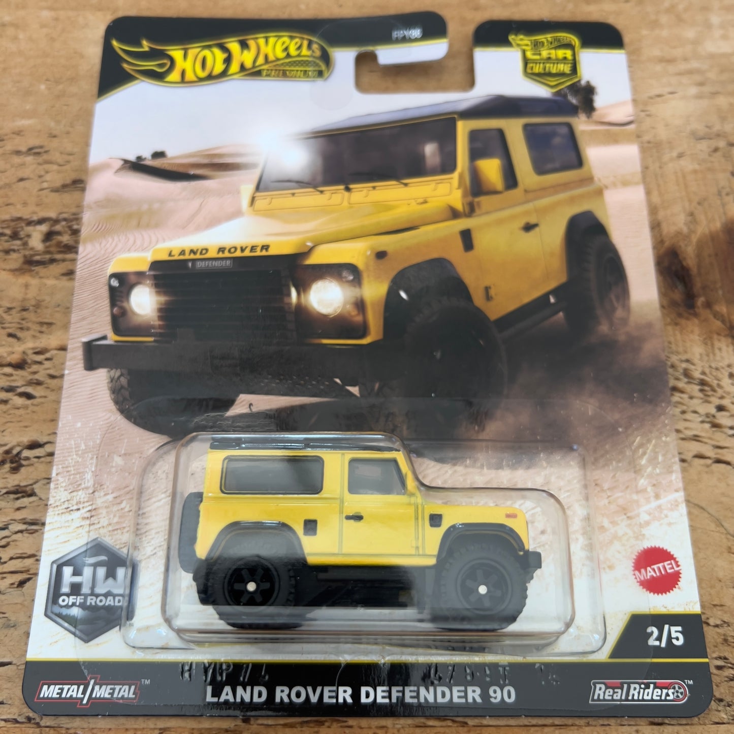 Hot Wheels Premium Off Road Land Rover Defender 90