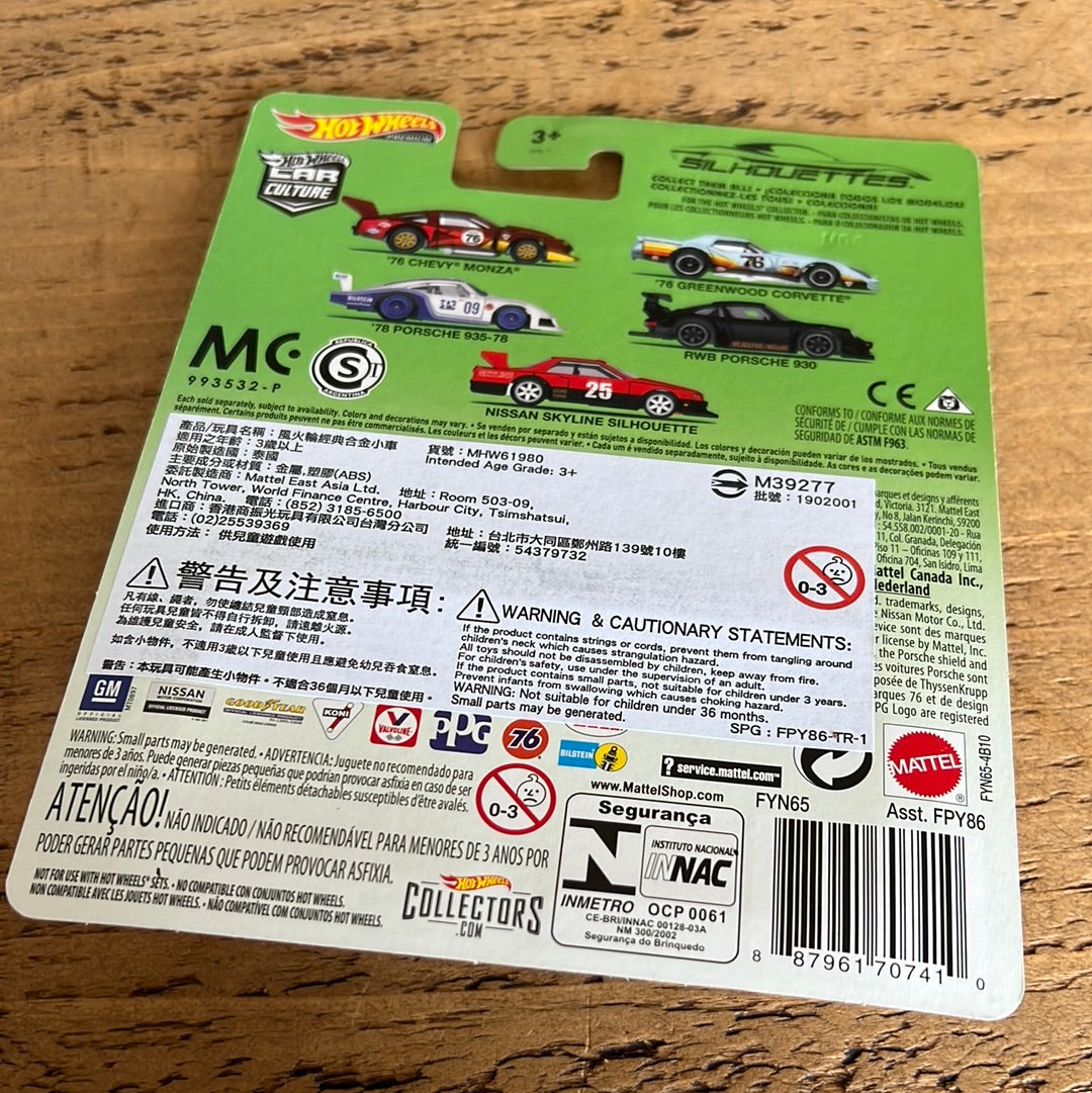 Hot Wheels Premium Silhouettes 76 Greenwood Corvette