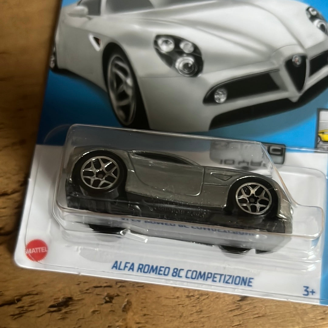 Hot Wheels Zamac US Exclusive Alfa Romeo 8C Competizione
