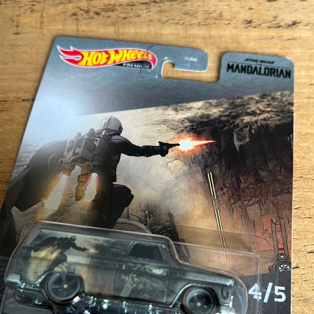 Hot Wheels Premium Pop Culture Star Wars 64 GMC Panel