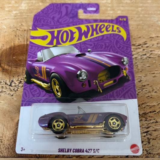 Hot Wheels US Exclusive Pearl & Chrome Shelby Cobra 427 S/C