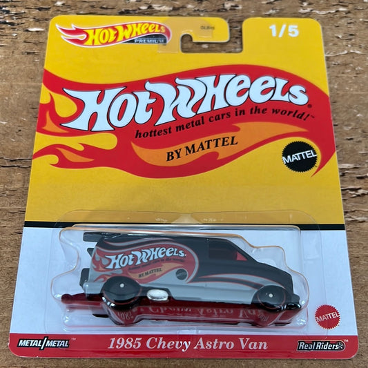 Hot Wheels Premium 1985 Chevy Astro Van