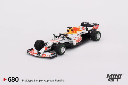 Mini GT Red Bull Racing RB16B Max Verstappen #680