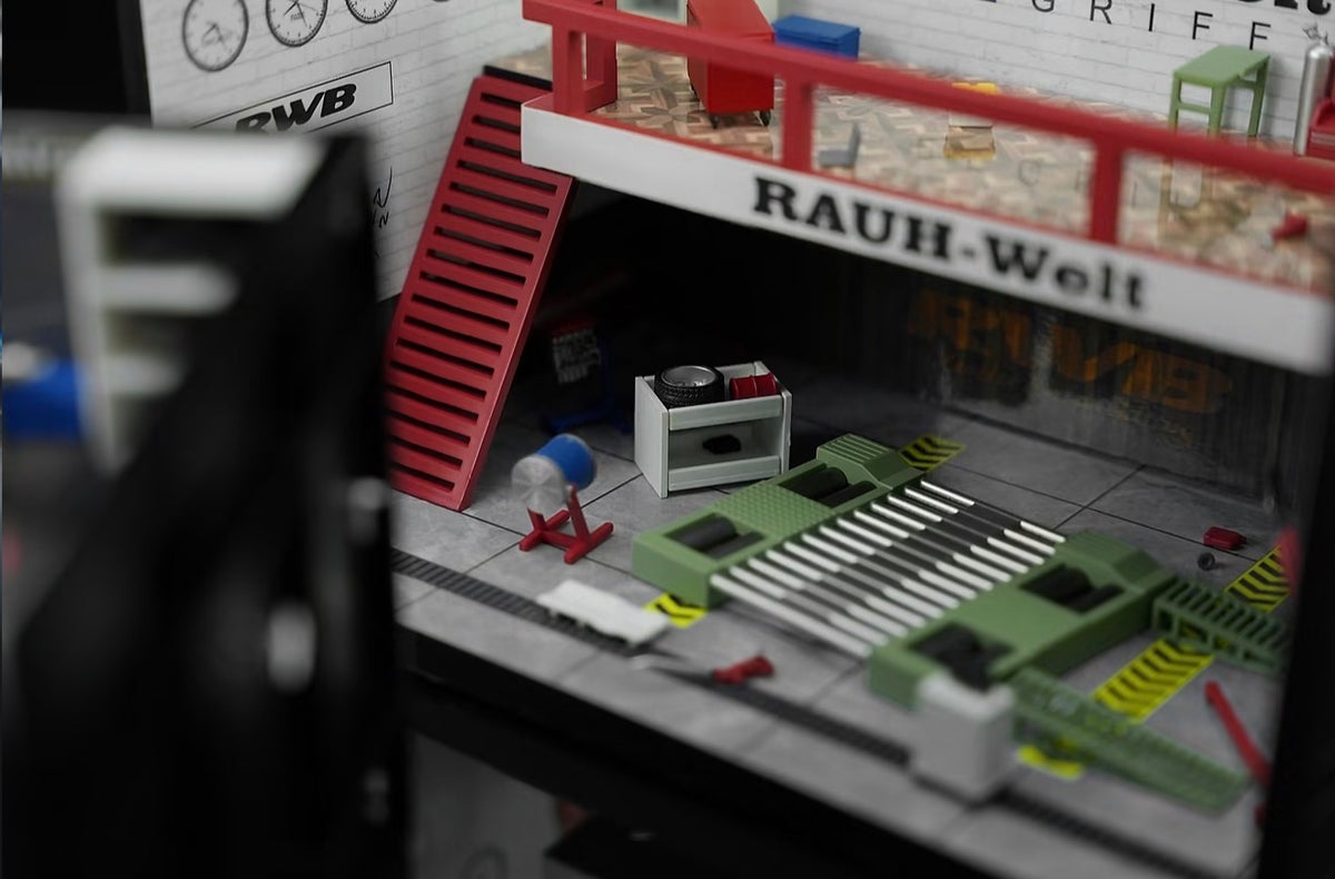 Motorhelix RWB Diorama With Accessories