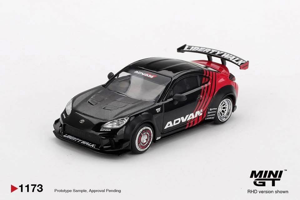 Mini GT Toyota GR86 LB Nation Advan #1173