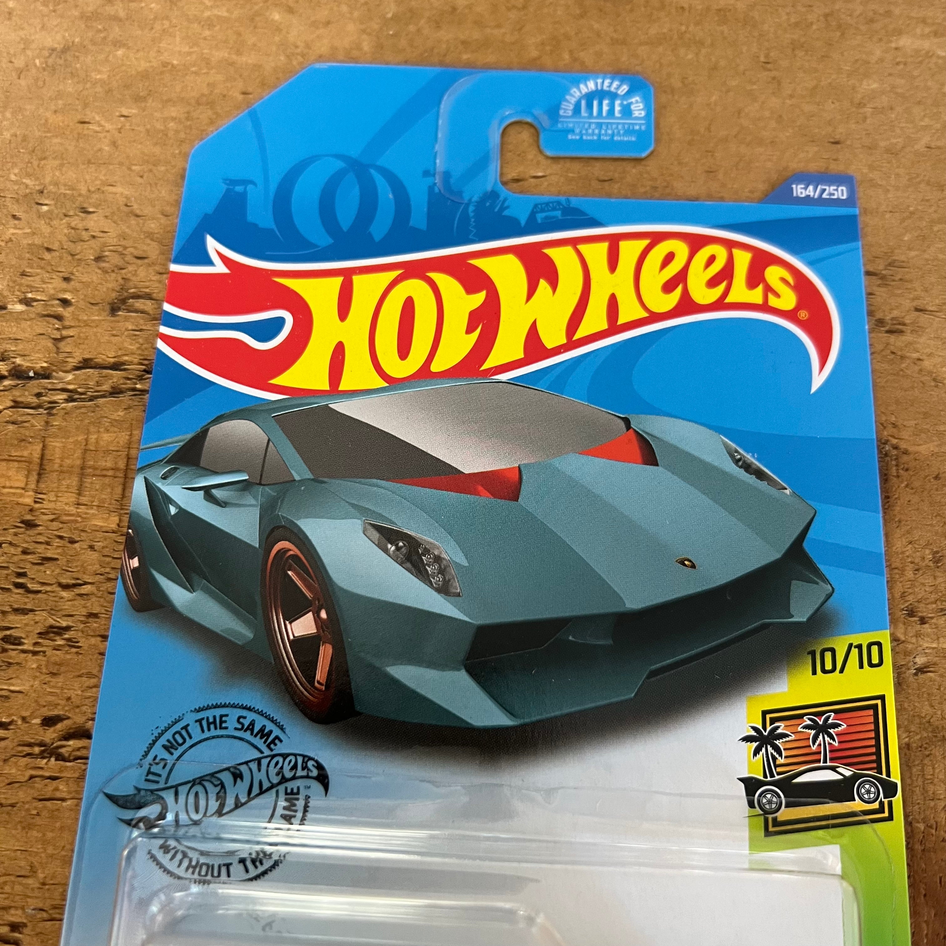 Hot Wheels Super Treasure newest Hunt Lamborghini Sesto Elemento and 67 Chevelle super