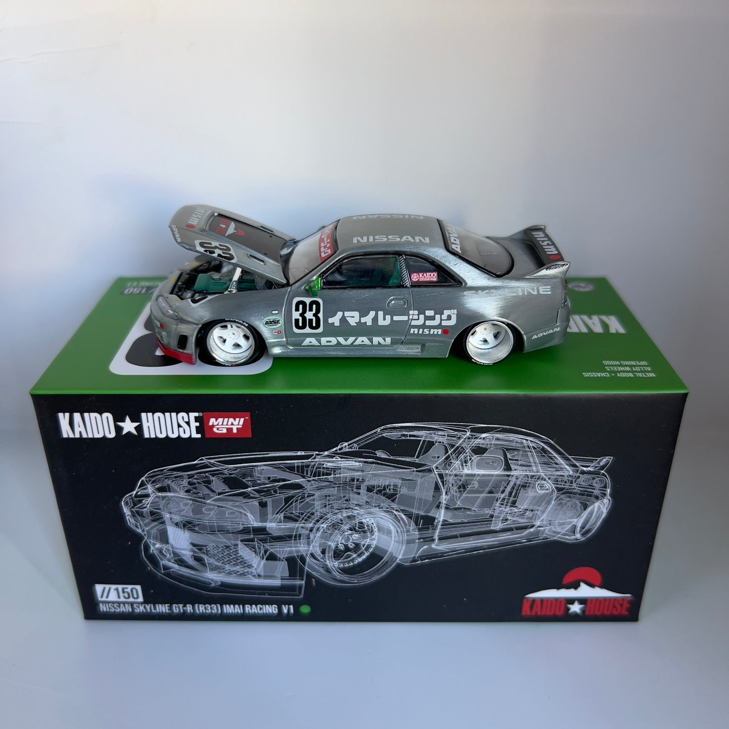 Mini GT x Kaido House Nissan Skyline R33 GTR Imai Racing Chase #150