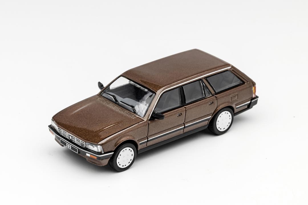 DCT Model 1986 Peugeot 505 Brown