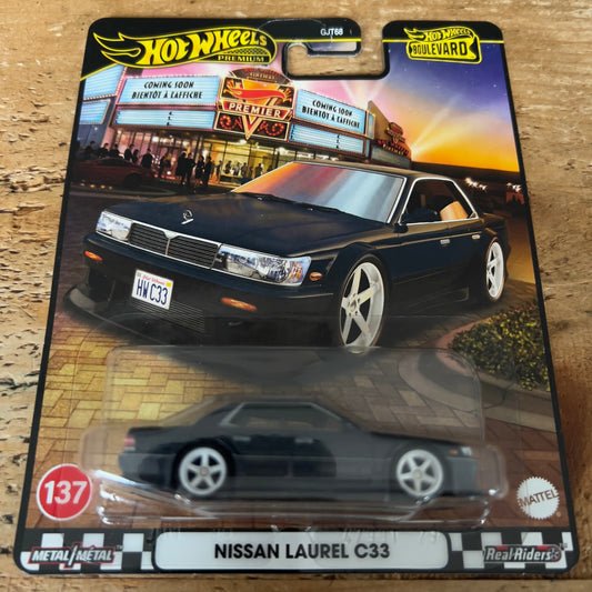 Hot Wheels Premium Boulevard Nissan Laurel C33