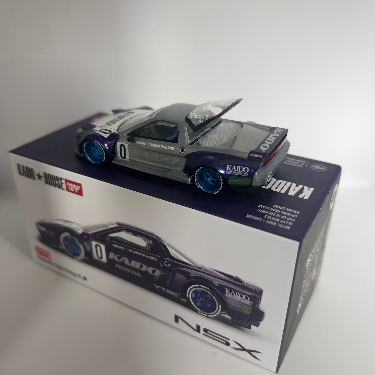 Mini GT x Kaido House Honda NSX Kaido Racing Chase #173