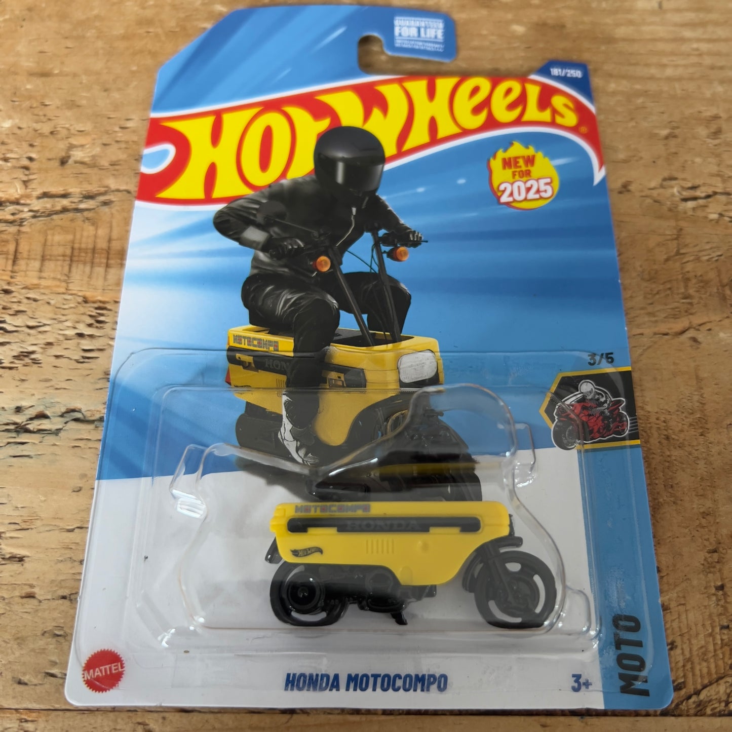 Hot Wheels Mainline US Card Honda Motocompo