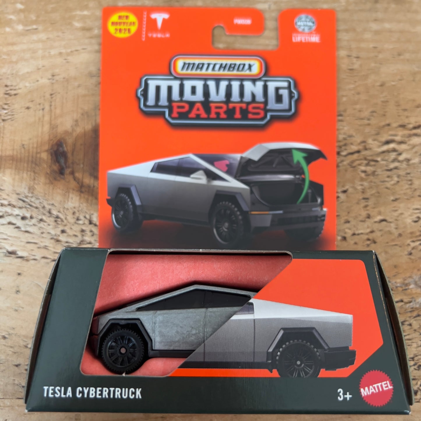 Matchbox Moving Parts Tesla Cybertruck
