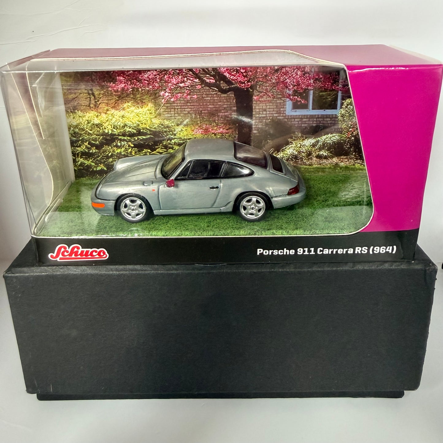 Tarmac Works x Shuco Porsche 911 Carrera RS 964 Chase