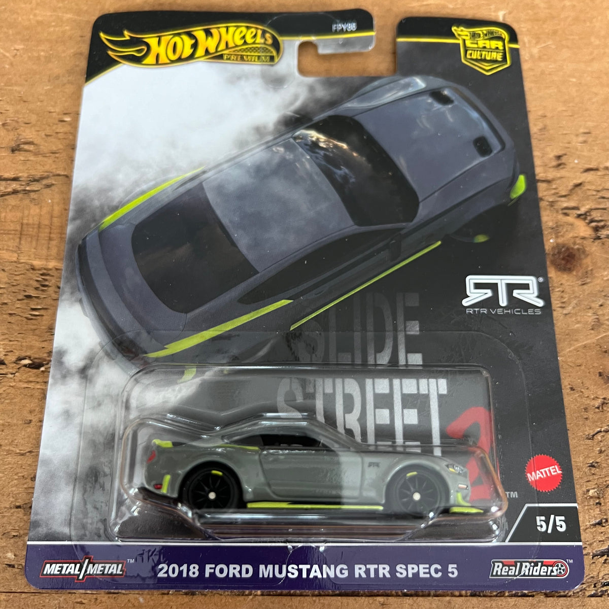 Hot Wheels Premium 2018 Ford Mustang RTR Spec 5 – Bran’s Diecast