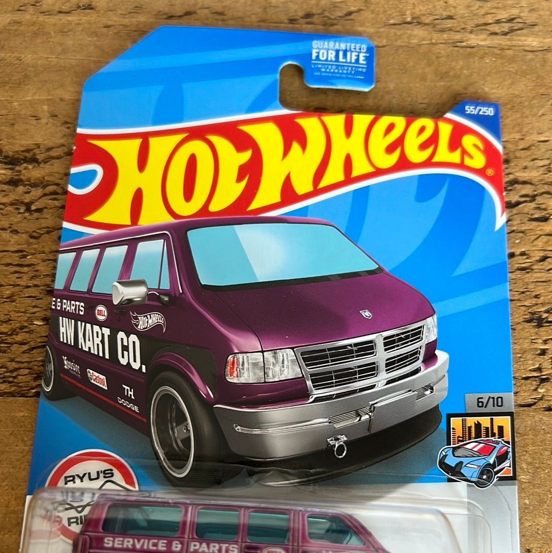 Hot Wheels Super Treasure Hunt Dodge Van