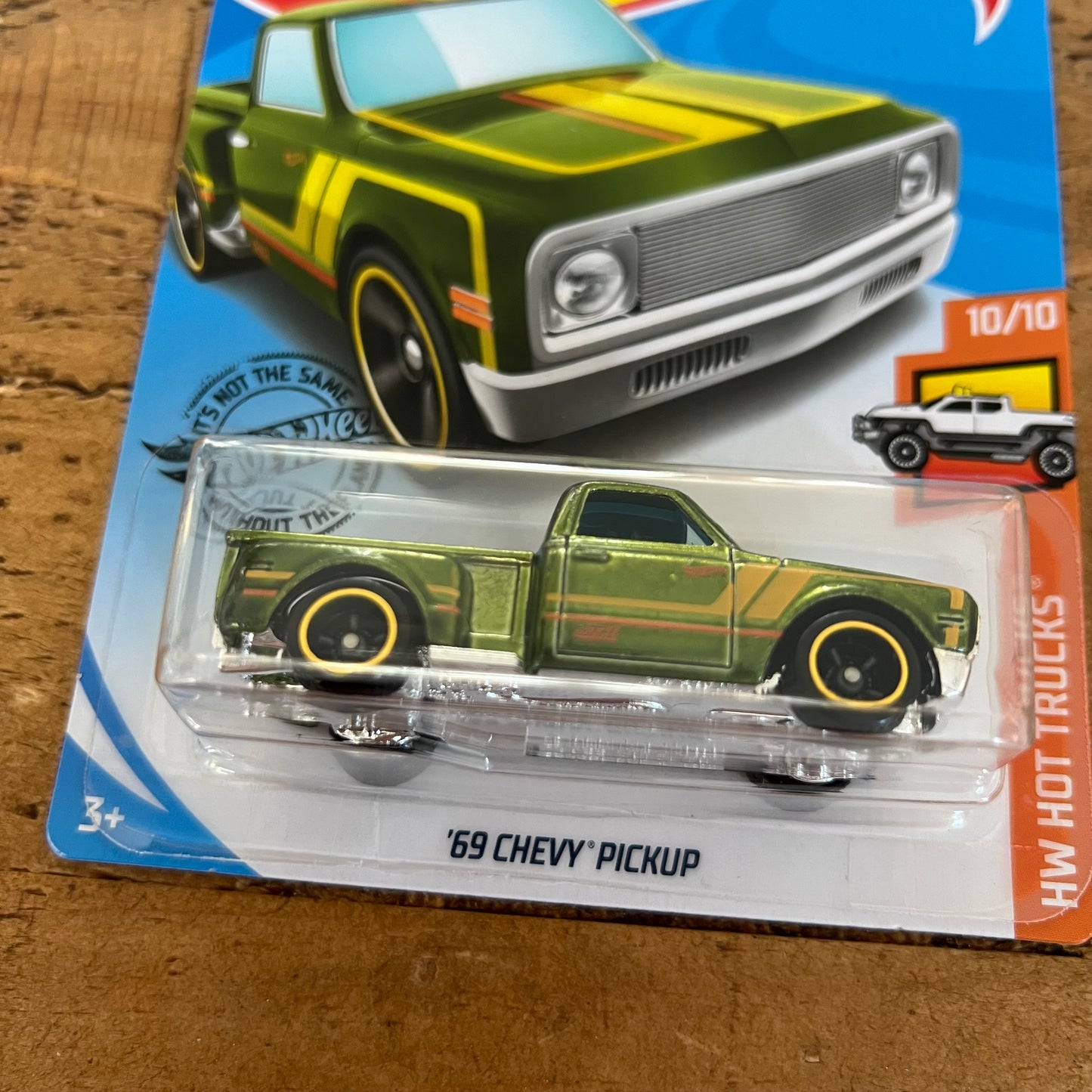 Hot Wheels Super Treasure Hunt ‘69 Chevy Pickup